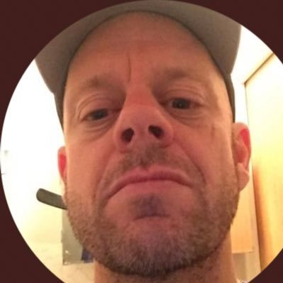Profile Picture of Chris Norton Ⓥ (@CJ_Hatter) on Twitter