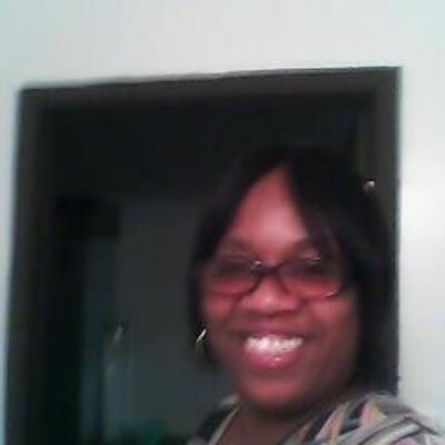 Profile Picture of Nora Bates (@nonogary) on Twitter