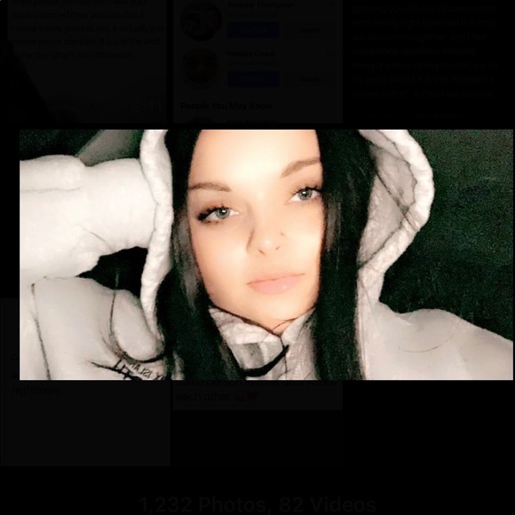 Profile Picture of Hayley Guzinski (@guzinskih) on Poshmark