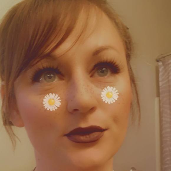 Profile Picture of Denise Mealer (@denisej469) on Poshmark