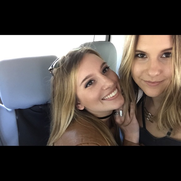 Profile Picture of Julianna Brice (@juliannabrice) on Poshmark