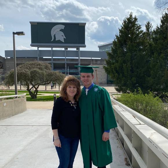 Profile Picture of Jarrett Ciesluk (@jarrett_ciesluk) on Poshmark