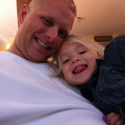 Profile Picture of Ray (@raychapin86) on Twitter