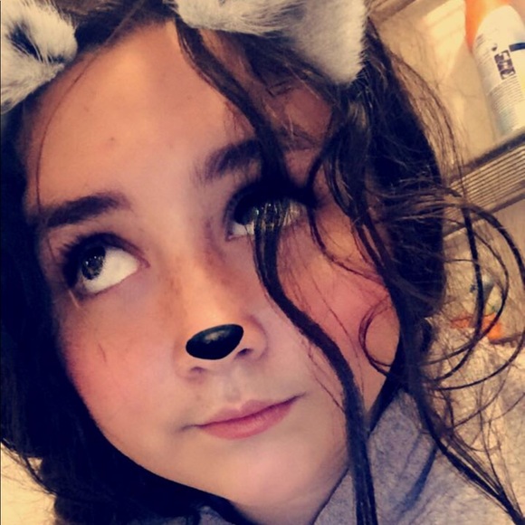 Madison Contos - Poshmark Profile Picture of Madison Contos (@madison14lol) on Poshmark