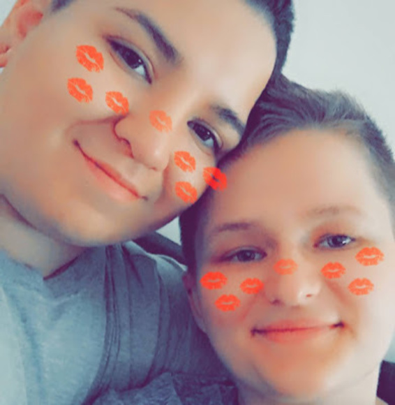 Profile Picture of Brittany Brownfield (@brittanybrownfi) on Poshmark