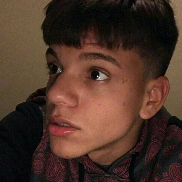 Profile Picture of Jeremy Bonilla (@jeremycb) on Poshmark
