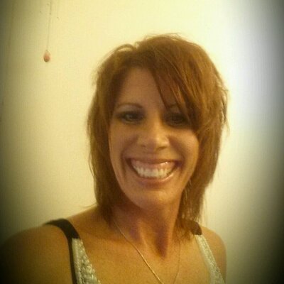 Profile Picture of Tina Sparks (@tinasparks1967) on Twitter