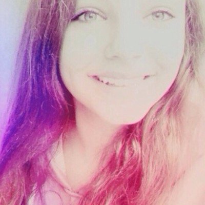 Profile Picture of Laura Möller (@laura_mlr_) on Twitter