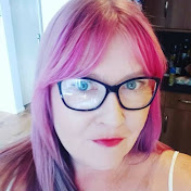 Profile Picture of Jo Heselden (@JoJoBrighton) on Youtube