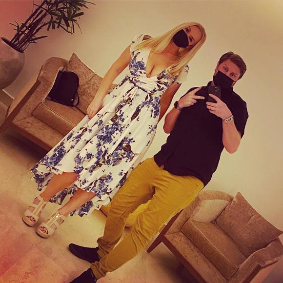 Profile Picture of Carrie Nicora (@carrienicora) on Poshmark