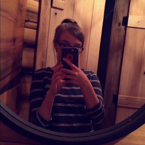 Profile Picture of Maddie Mcbay (@mmm0418) on Poshmark