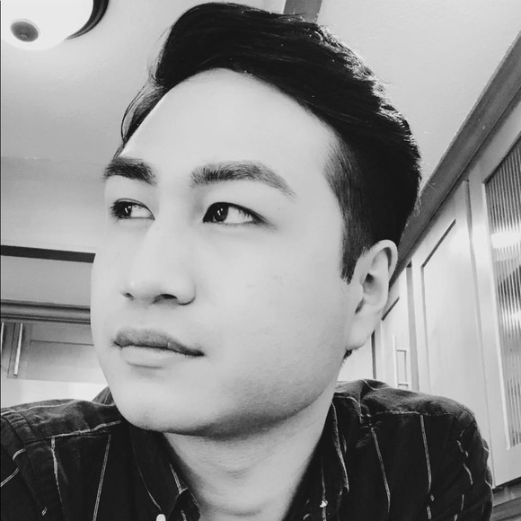 Profile Picture of Julius benjamin Gacosta (@juriusven) on Poshmark