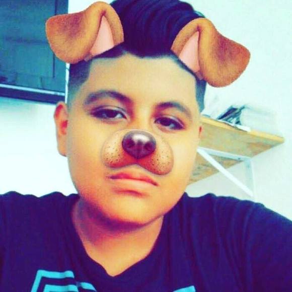 Profile Picture of Daniel Cepeda (@danielcepeda9) on Poshmark