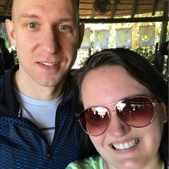 Stephanie Bogatzki - Poshmark Profile Picture of Stephanie Bogatzki (@mommabear1984) on Poshmark