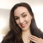 Profile Picture of Amanda Bray (@craycraybray) on Instagram