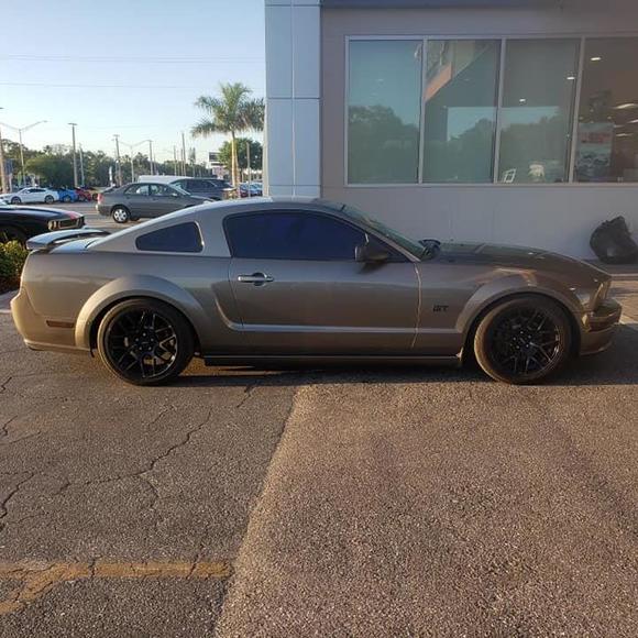 Scott Bouchard - Poshmark Profile Picture of Scott Bouchard (@sabdmb3) on Poshmark