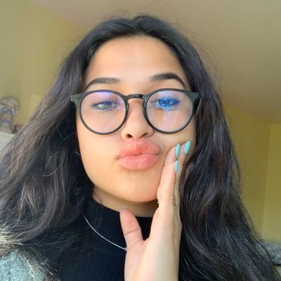Profile Picture of Alejandra Preciado (@aleeepreciadoo) on Twitter