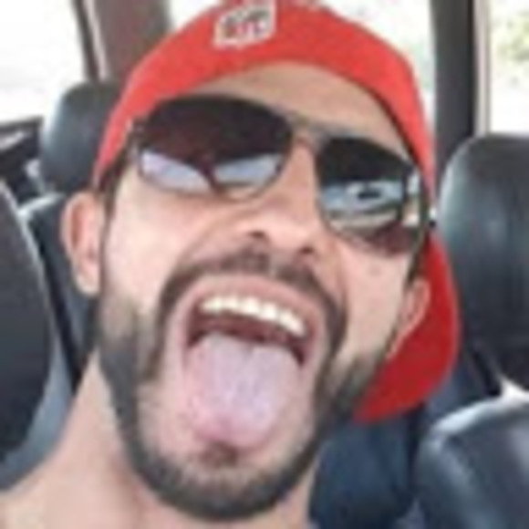 Profile Picture of Joey Constantino (@joeyconstantino) on Poshmark