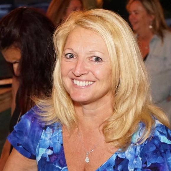 Profile Picture of Sue Lagree (@suelagree) on Poshmark