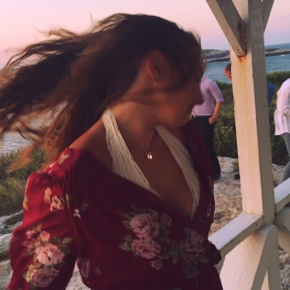 Profile Picture of Laura Quinn (@lauraquinn) on Poshmark