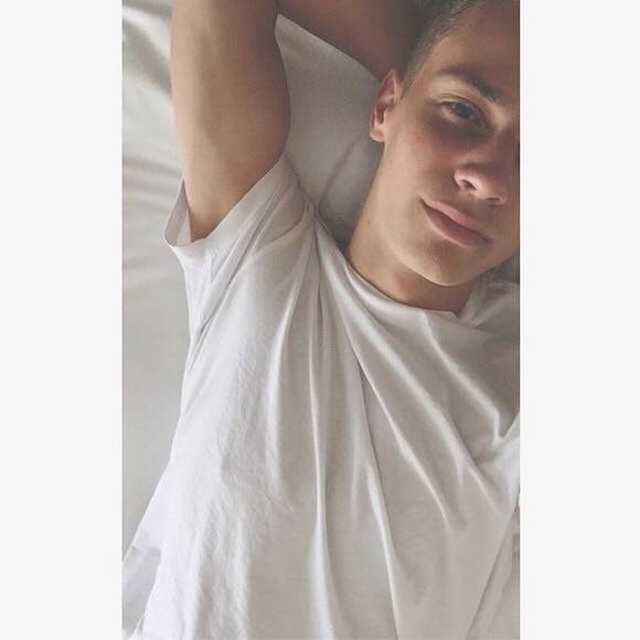 Profile Picture of Matthew Obrien (@matthewob) on Poshmark