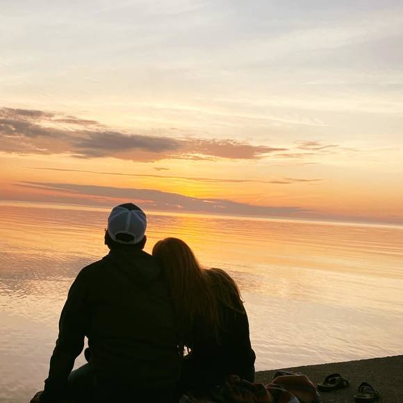 Profile Picture of Danielle Lafaive (@danmarlacutie) on Poshmark