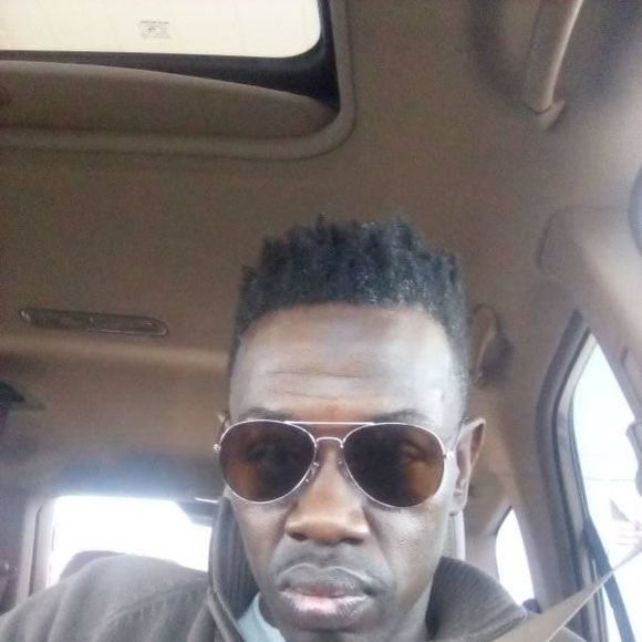 Profile Picture of Antron Brown (@antronbrown) on Poshmark