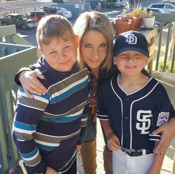 Profile Picture of Jenna Busby (@gavin2005) on Poshmark