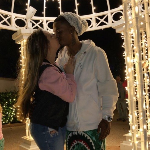 Profile Picture of Donta Bryant (@bryant_donta) on Poshmark