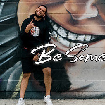 Profile Picture of Jay Santana (@Jaysantana1993) on Twitter