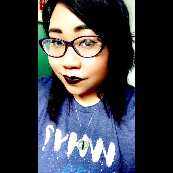 Profile Picture of Kim Sirmons (@kimsirmons) on Poshmark