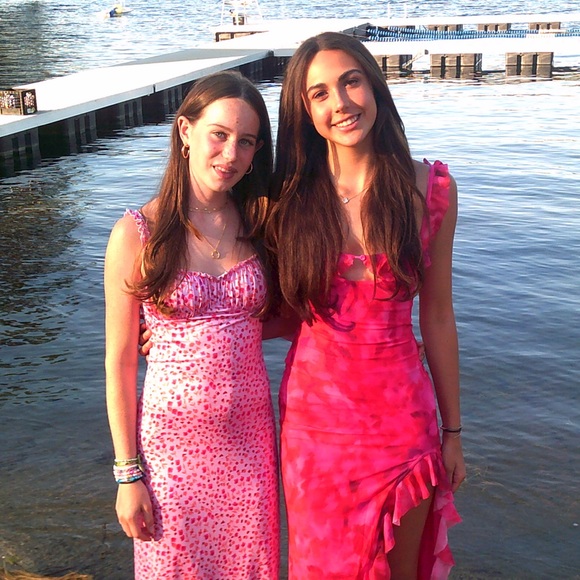 Profile Picture of Ashlan Upham (@ashlan_u) on Poshmark