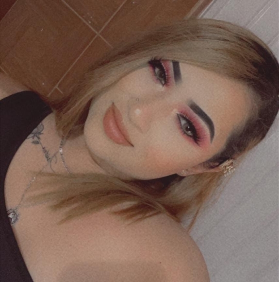 Profile Picture of Sara Terrazas (@sara_terrazas72) on Poshmark