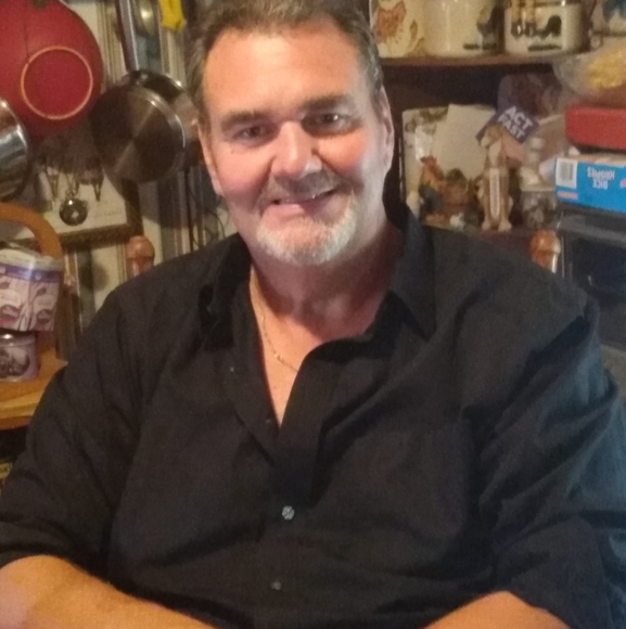 Profile Picture of Kenneth Garrett (@kengarrett61) on Poshmark