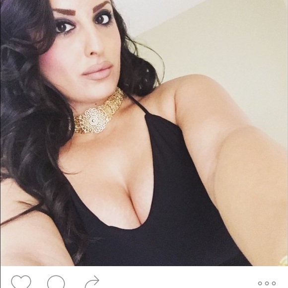 Profile Picture of Diana Aqleh (@dianaaqleh) on Poshmark