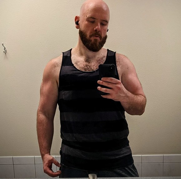 Profile Picture of Christopher Garner (@grizzgarner) on Poshmark