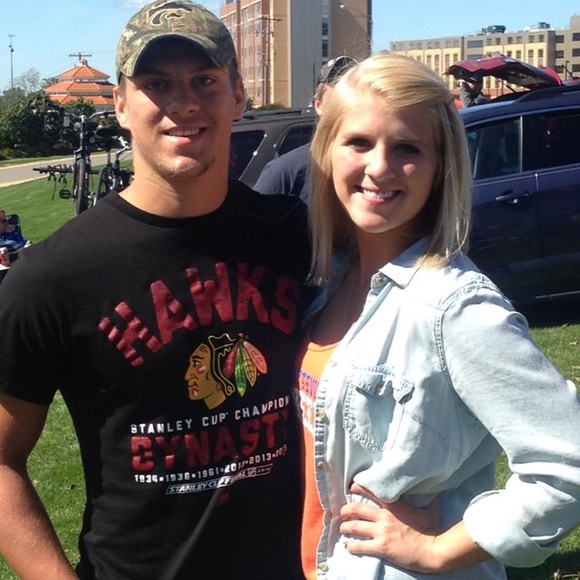 Profile Picture of Haley Holmes (@holmesha) on Poshmark