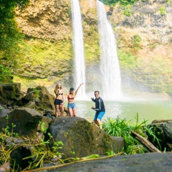 Profile Picture of Brad Montgomery (@dbmontgo) on Poshmark