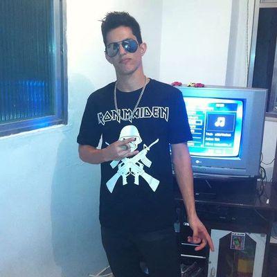 Profile Picture of Flavio Rocha (@flaviorocha2351) on Twitter