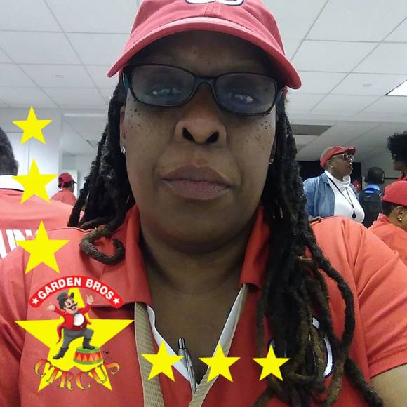 Profile Picture of Kim Moody (@kymdc36) on Poshmark