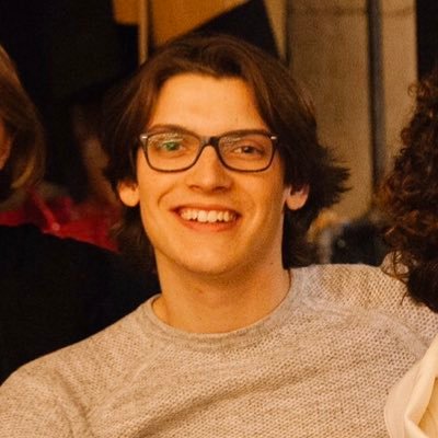 Profile Picture of Jared Ziegler (@jarebear21) on Twitter