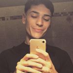 Profile Picture of •ari alvarez• (@_arialvarez_) on Instagram