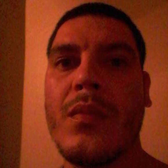Profile Picture of Andres Ortiz (@gaviota494) on Poshmark