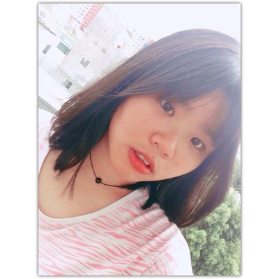 Profile Picture of PLinh (@lynh1_nguyn) on Twitter