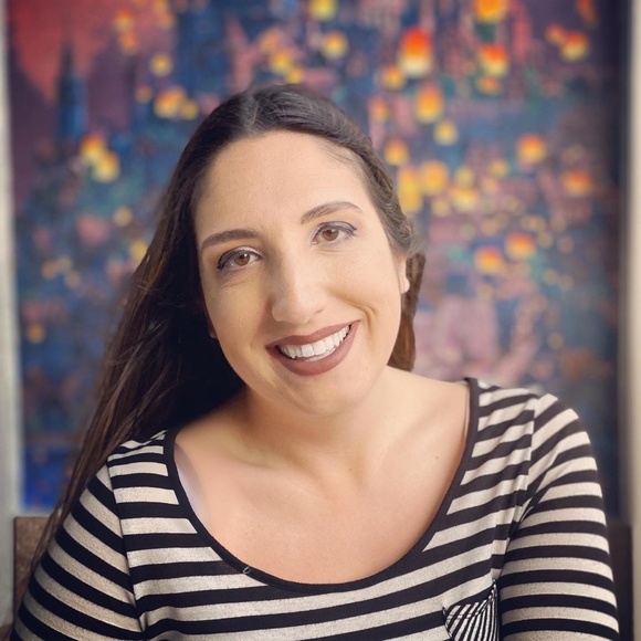 Dawn Shutt - Poshmark Profile Picture of Dawn Shutt (@djs189) on Poshmark