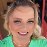 Profile Picture of Kelly Carolina Weimer 🧿 (@kellyweimer) on Instagram