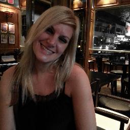 Profile Picture of Lorena Marian Pace (@lorenapace128) on Twitter