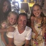 Profile Picture of Stephen James (@readingtrickytree) on Instagram