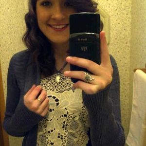 Profile Picture of Savannah Ruch (@littlepines) on Myspace
