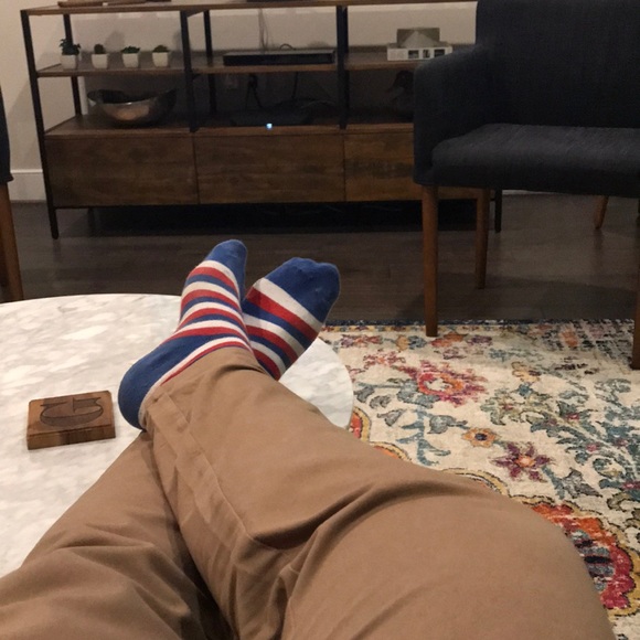 Profile Picture of Andrew Gilpin (@adg0009) on Poshmark
